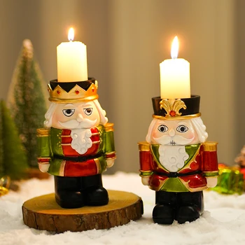 NORTHEUINS 14 cm Orašar Svijećnjak Minijaturne Figurice od Smole za Ogrjev Božićni Interijer Dekor u Dnevni boravak Lutke